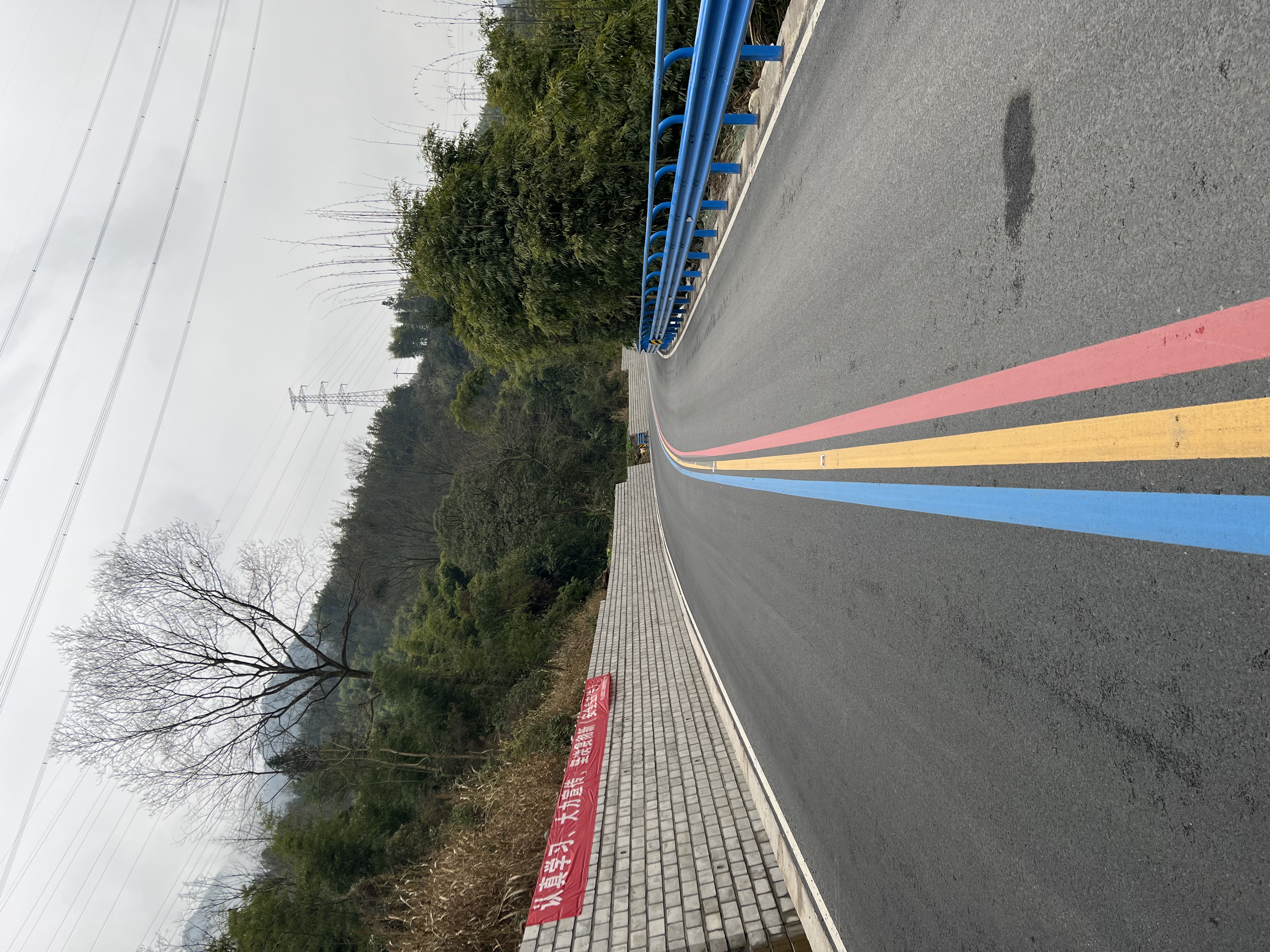 宝大路梯子岩段02.jpg